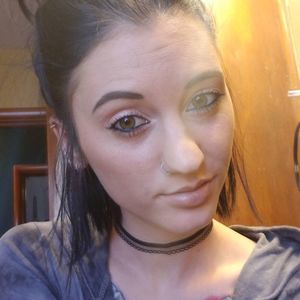 Meet your Posher, Candace